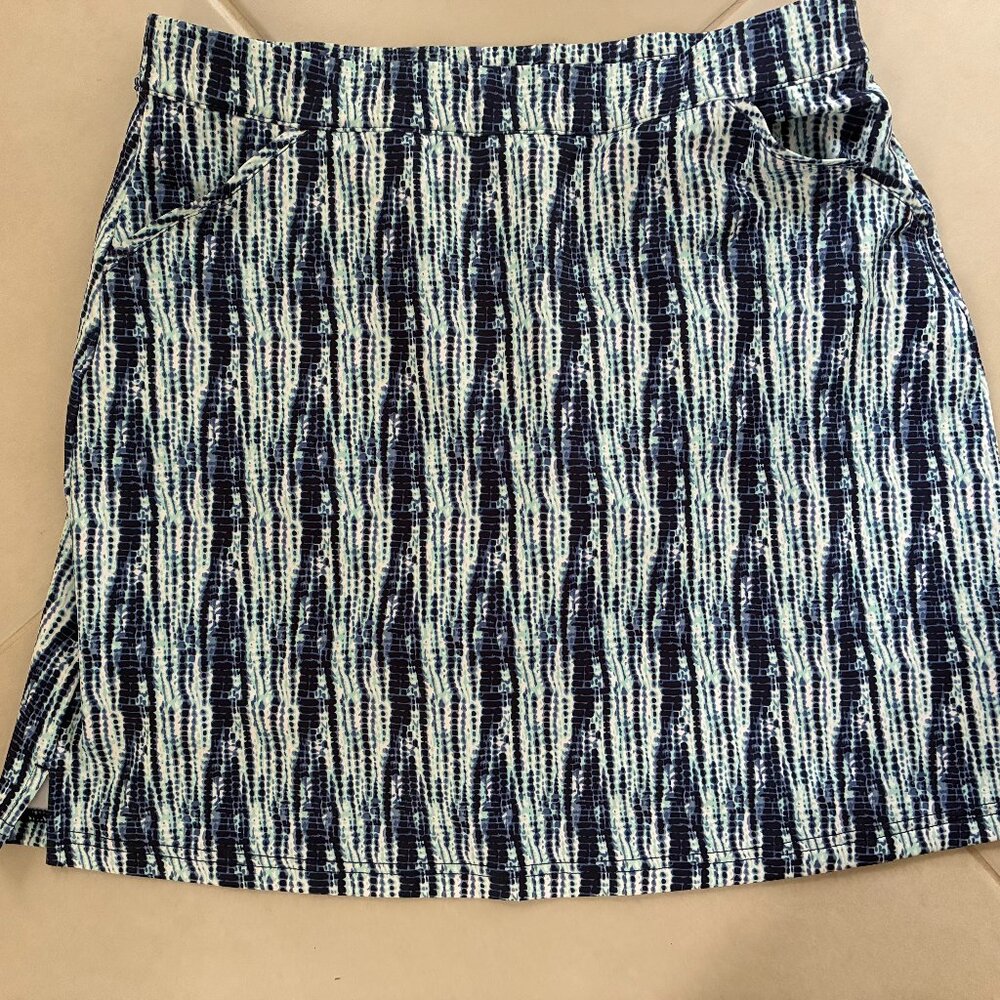 Peter Millar Women's golf Skort- size M - Picture 4 of 5